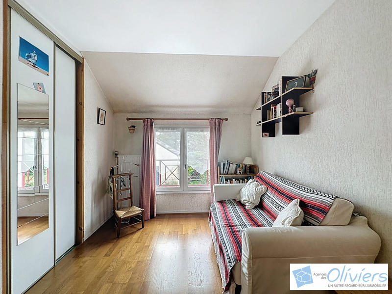 Maison - 103 m² - 5 pièces