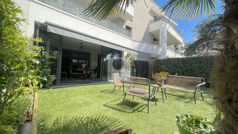 Appartement - 103 m² - 4 pièces