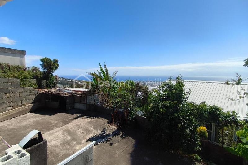 Maison - 93 m² - 5 pièces