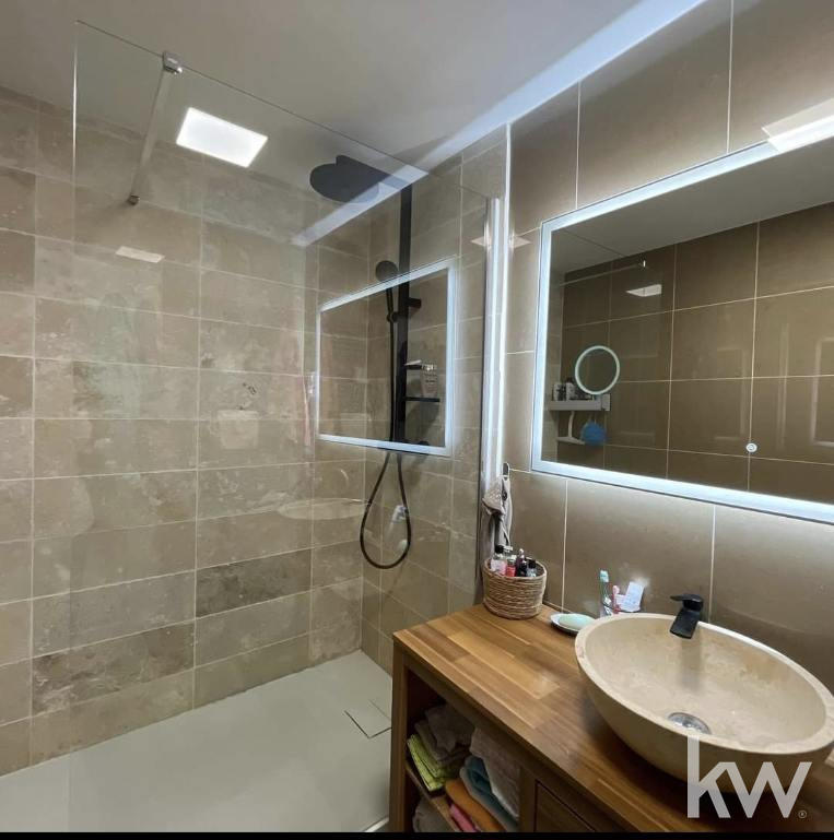 Maison - 141 m² - 5 pièces