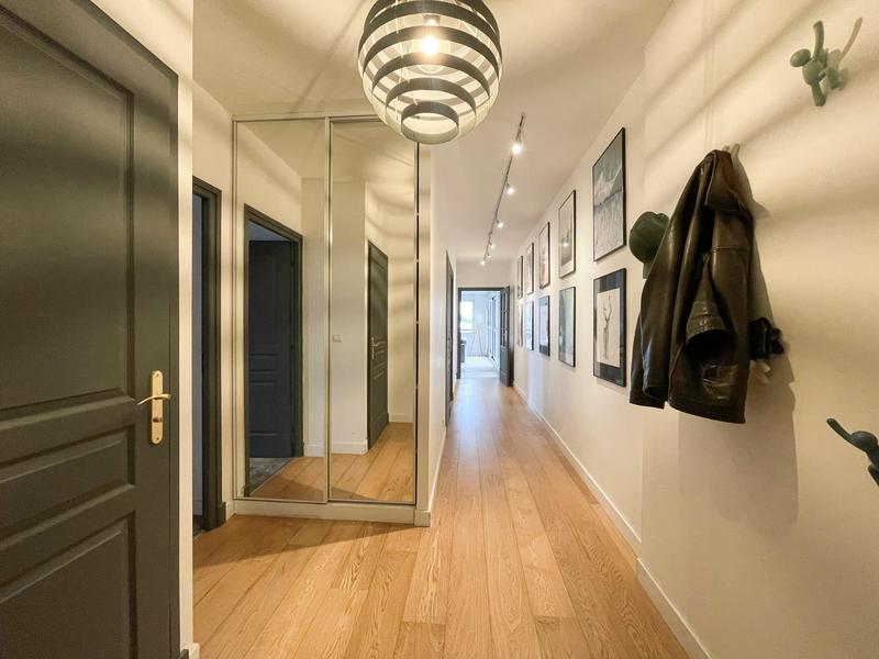 Appartement - 85 m² - 3 pièces