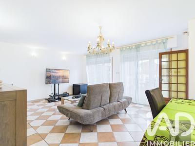 Maison - 153 m² - 7 pièces