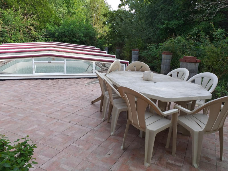 Propriété - 160 m² - 5 pièces