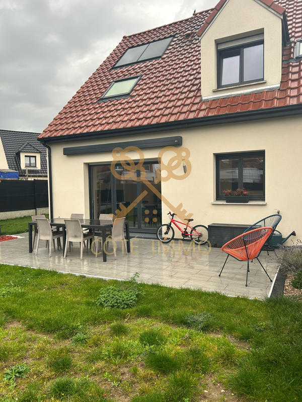 Maison - 116 m² - 6 pièces