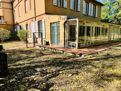 Appartement - 179 m² - 6 pièces