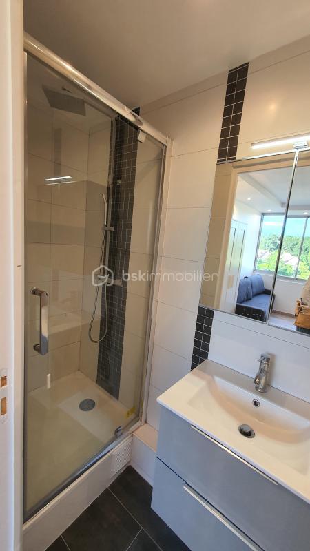 Appartement - 76 m² - 4 pièces