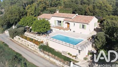 Maison - 109 m² - 4 pièces