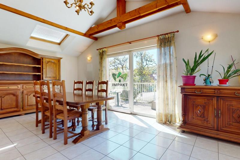 Maison - 178 m² - 7 pièces