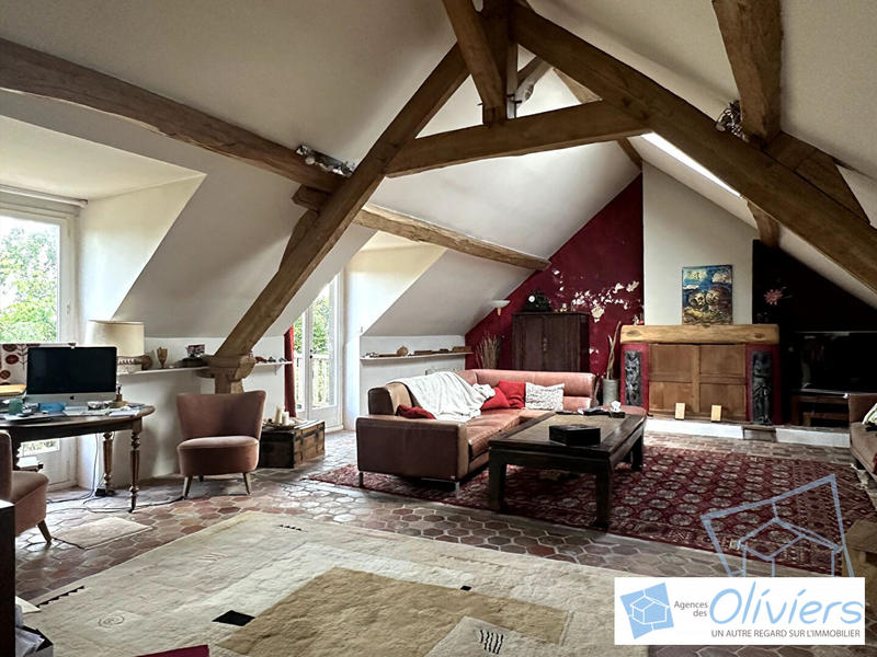 Maison - 180 m² - 5 pièces