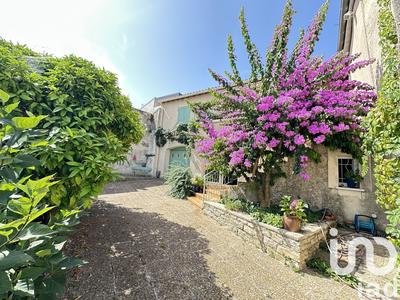 Maison - 96 m² - 5 pièces