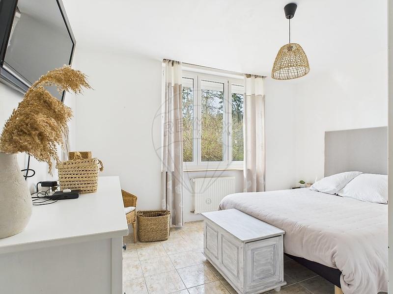 Appartement - 96 m² - 4 pièces