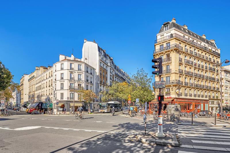 Appartement - 98 m² - 5 pièces