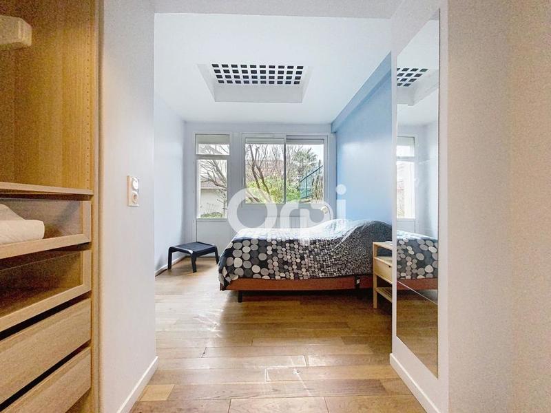 Maison - 199 m² - 5 pièces