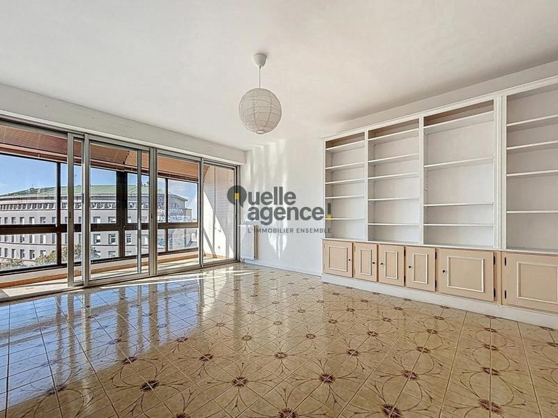 Appartement - 258 m² - 7 pièces