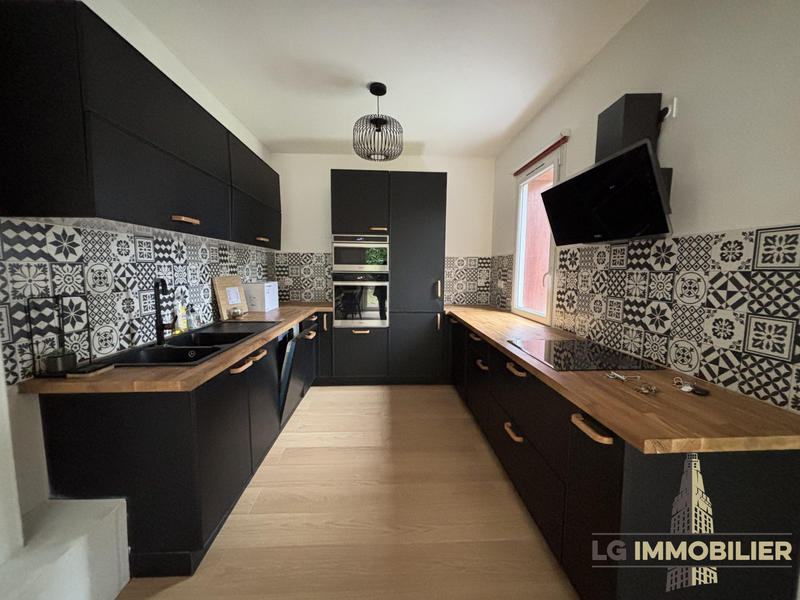 Maison - 80 m² - 3 pièces