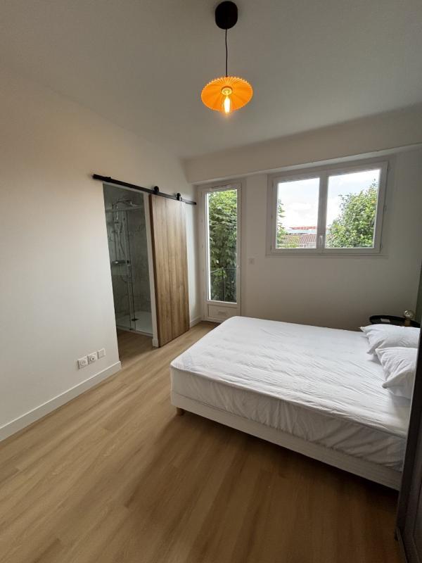 Chambre - 15 m² - 1 pièce