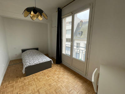 Appartement - 65 m² - 4 pièces