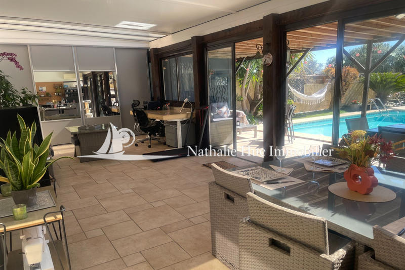 Maison - 160 m² - 6 pièces