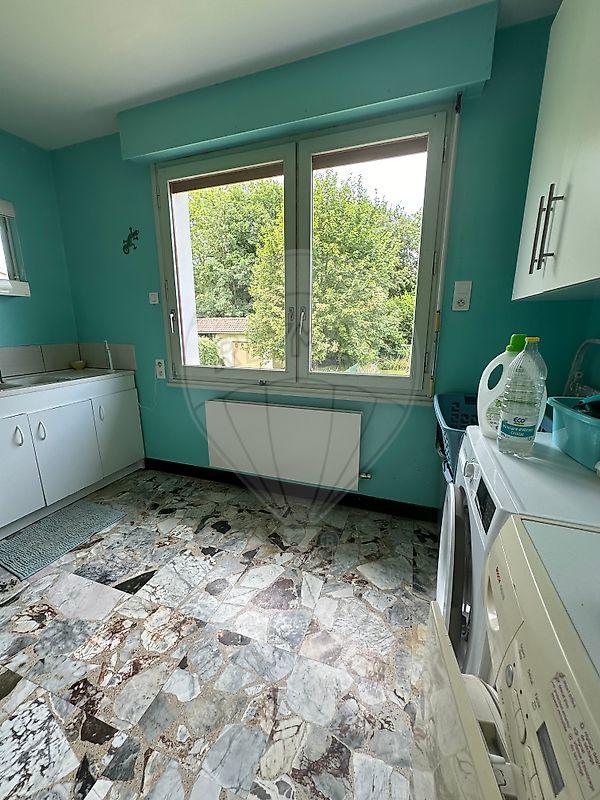 Maison - 174 m² - 6 pièces