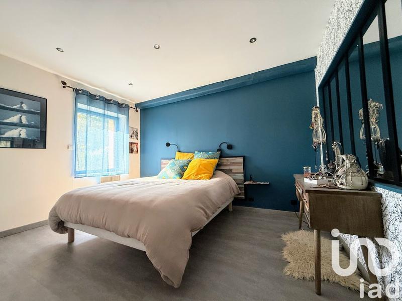 Maison - 212 m² - 5 pièces