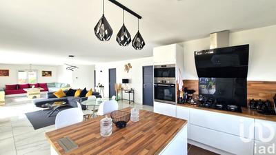 Maison - 125 m² - 5 pièces