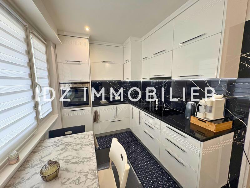 Appartement - 77 m² - 4 pièces