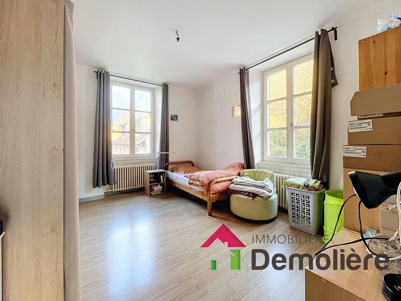 Immeuble - 130 m² - 3 pièces