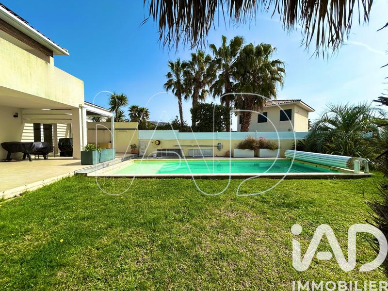 Maison - 147 m² - 6 pièces