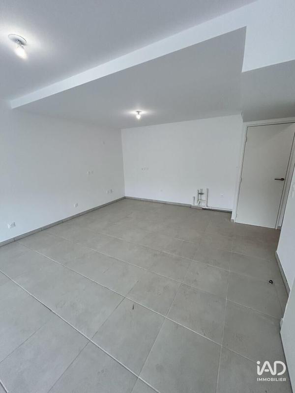 Maison - 97 m² - 5 pièces