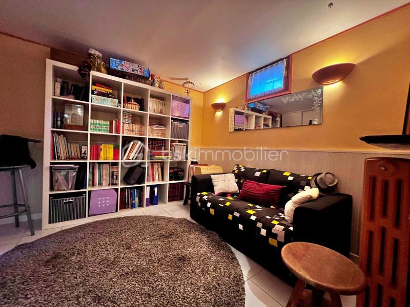 Maison - 93 m² - 4 pièces