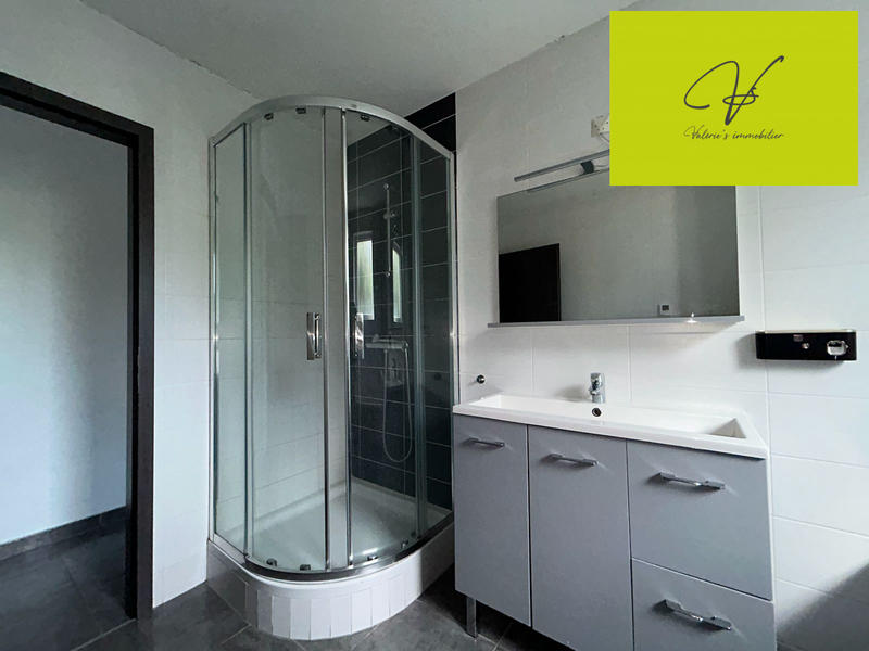 Appartement - 93 m² - 5 pièces