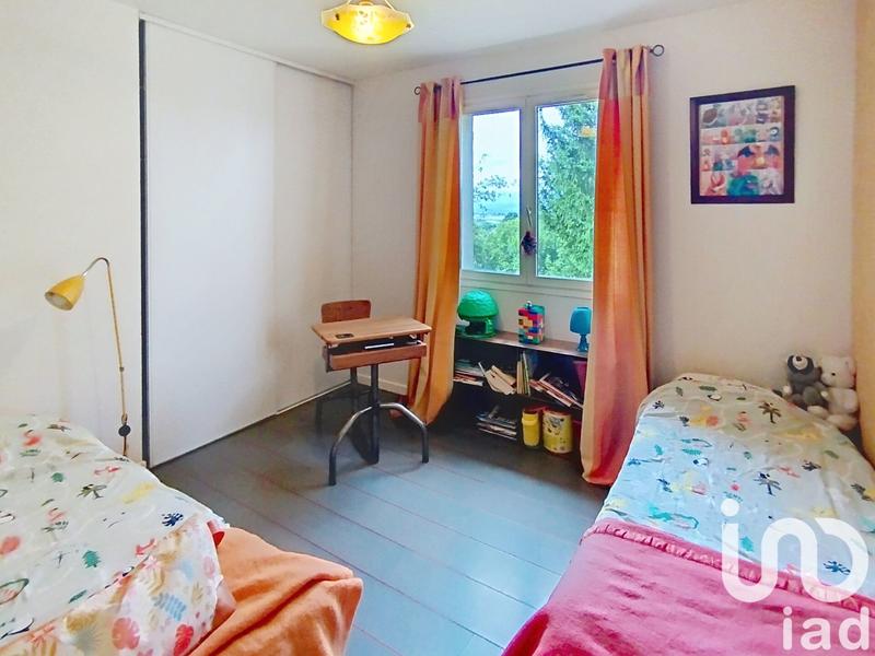 Maison - 204 m² - 6 pièces