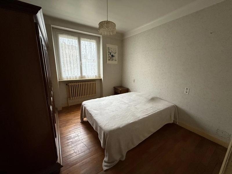 Maison - 85 m² - 5 pièces