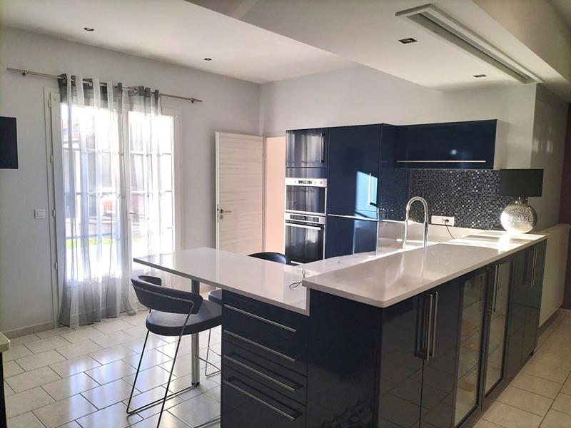 Maison - 143 m² - 7 pièces