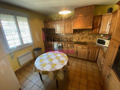 Maison - 157 m² - 6 pièces