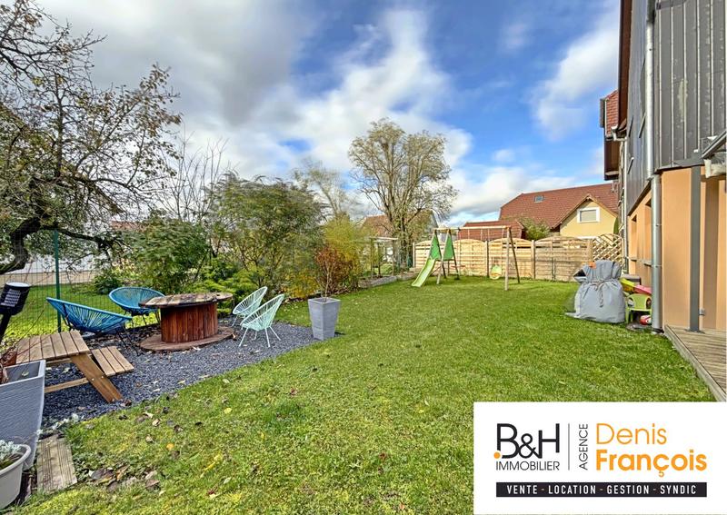 Appartement - 100 m² - 4 pièces