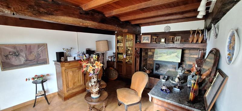 Maison - 110 m² - 6 pièces