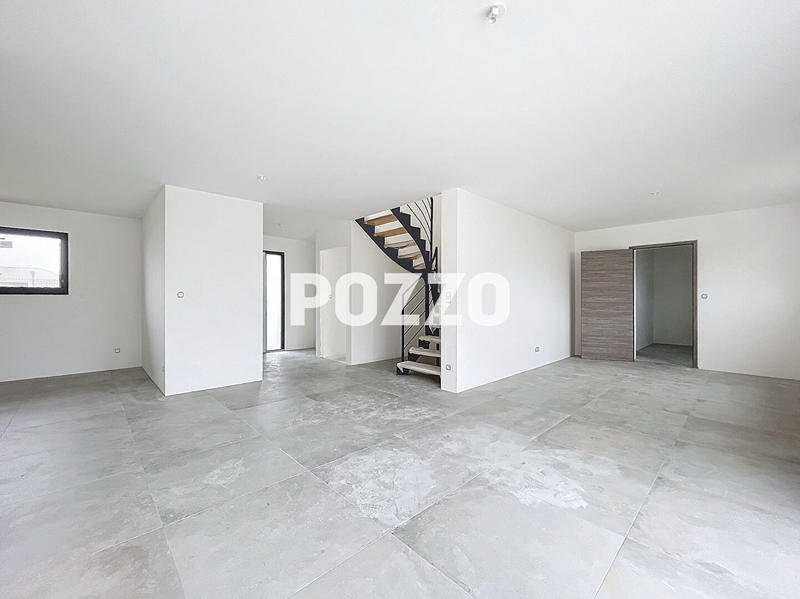 Maison - 149 m² - 7 pièces