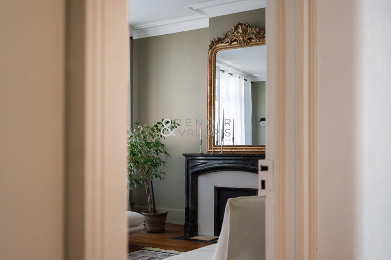 Appartement - 148 m² - 5 pièces