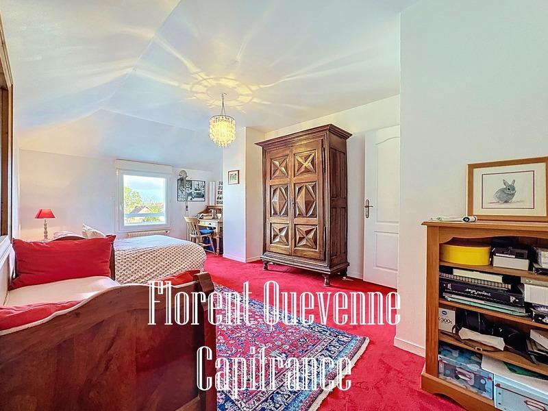 Maison - 298 m² - 7 pièces