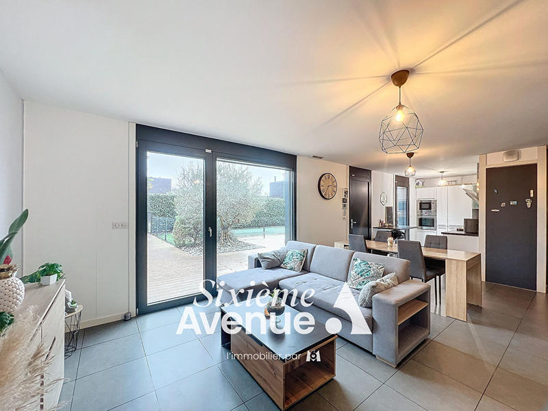 Maison - 85 m² - 4 pièces