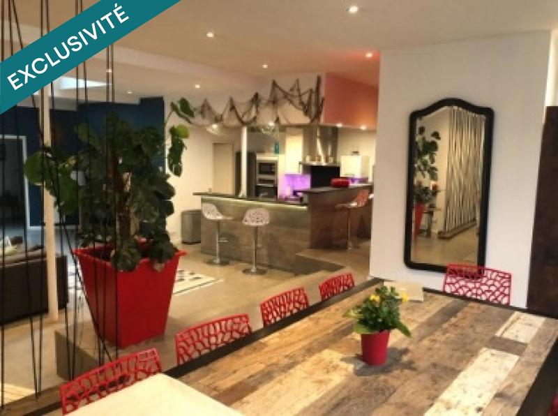 Appartement - 167 m² - 6 pièces