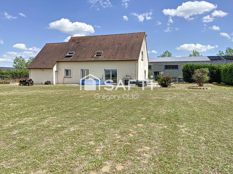 Maison - 158 m² - 5 pièces