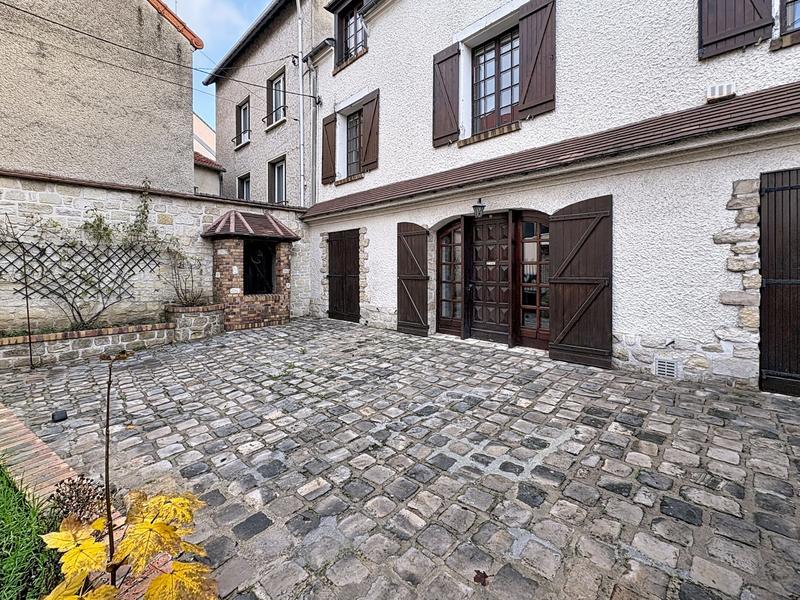 Local commercial - 210 m²