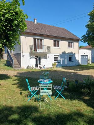 Maison - 156 m² - 7 pièces