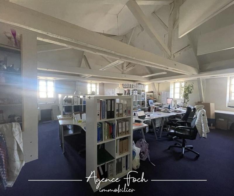 Appartement - 166 m² - 3 pièces