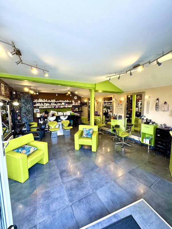 Local commercial - 78 m² - 2 pièces