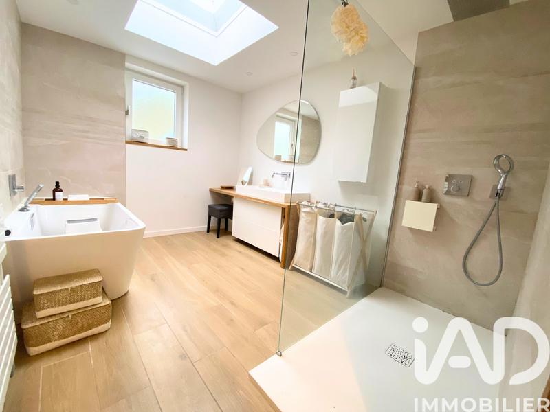 Maison - 130 m² - 6 pièces