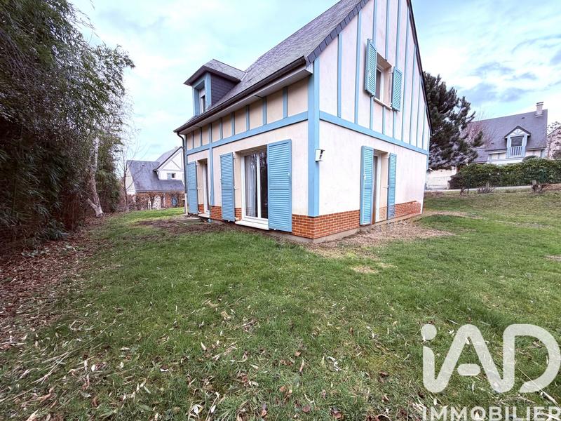 Maison - 94 m² - 5 pièces