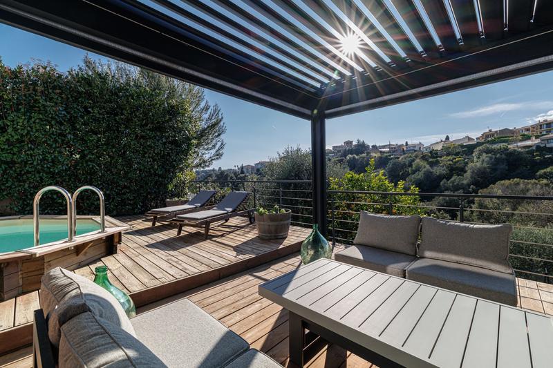 Maison - 105 m² - 4 pièces